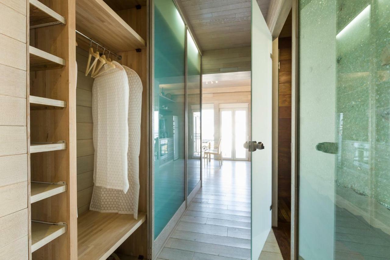 Designer'S Apartment Peraía Екстериор снимка