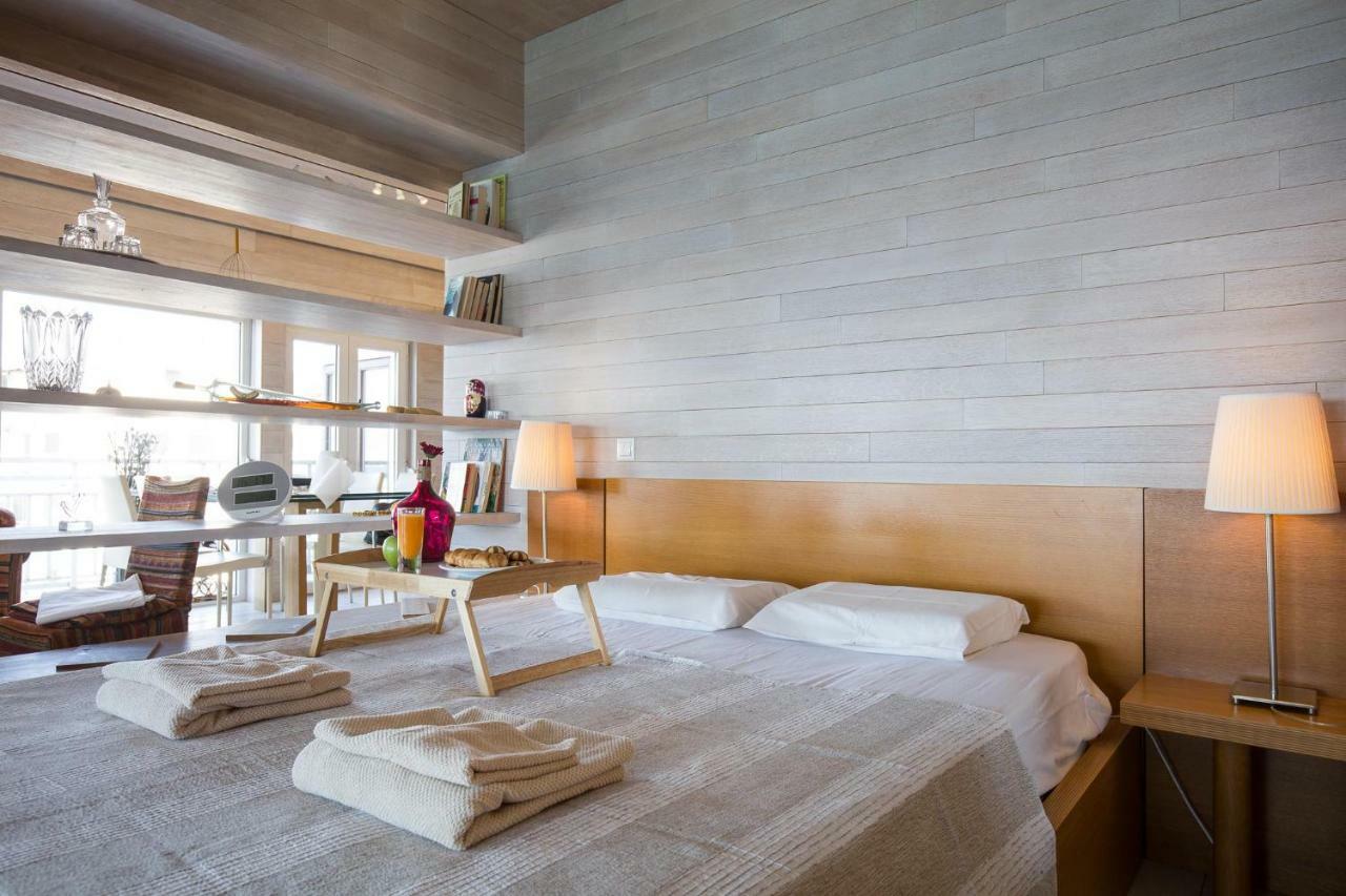 Designer'S Apartment Peraía Екстериор снимка